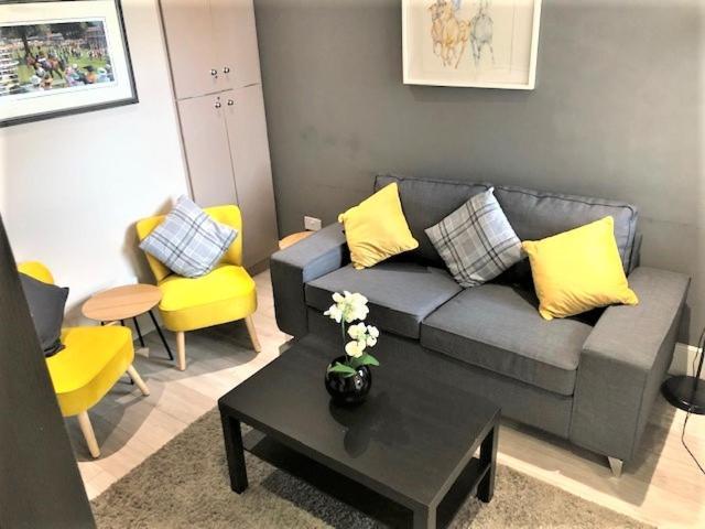 Guineas House Villa Newmarket  Dış mekan fotoğraf